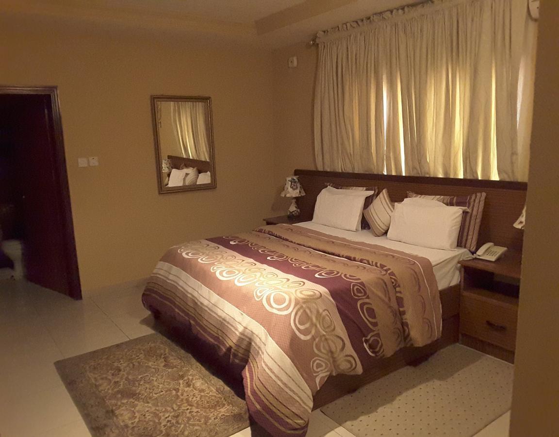 La Playa Suites Lagos Luaran gambar
