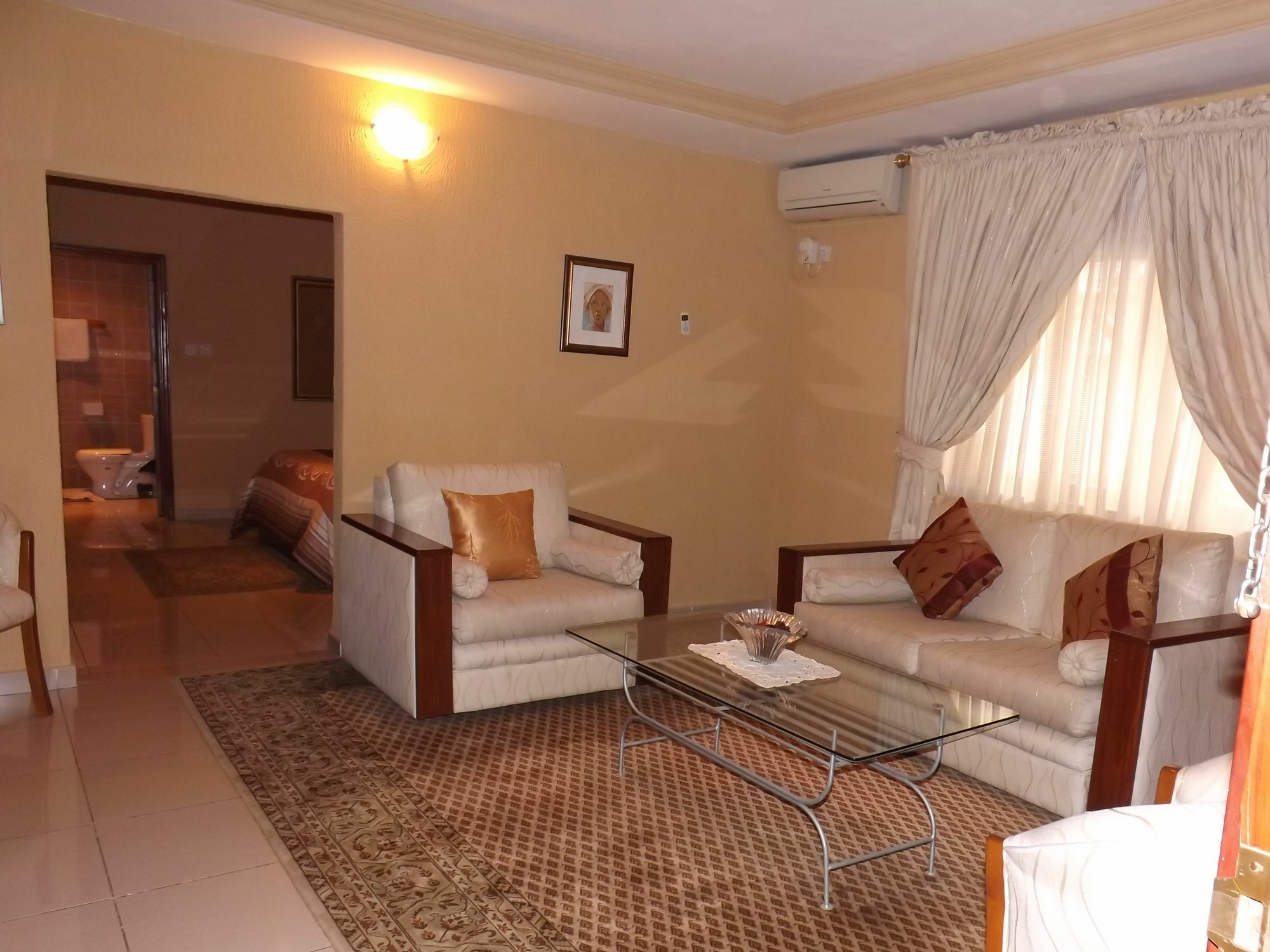 La Playa Suites Lagos Luaran gambar