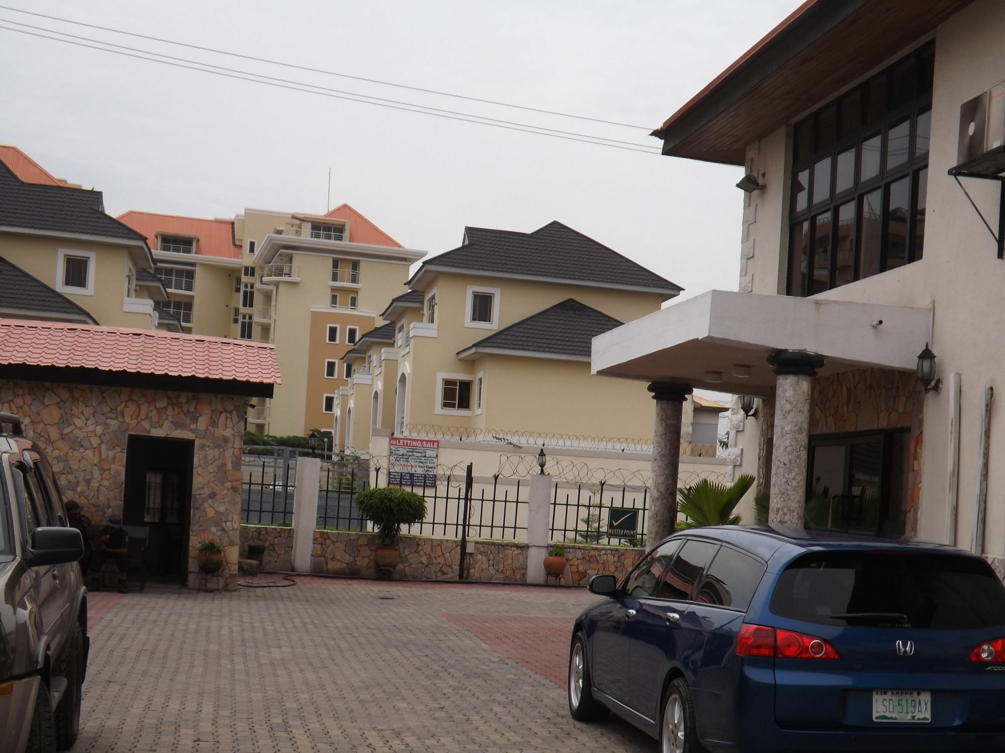 La Playa Suites Lagos Luaran gambar